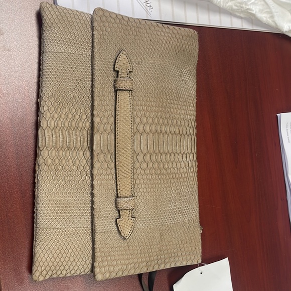 Snakeskin purse - Picture 3 of 4